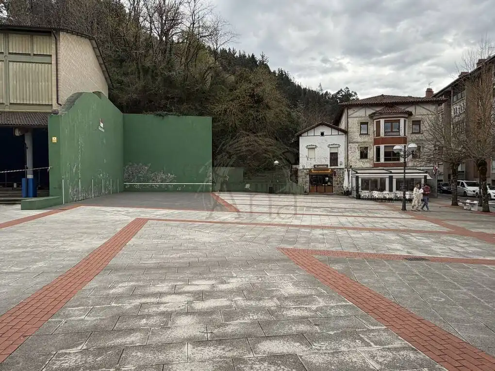 Parking de Piso en venta en Güeñes