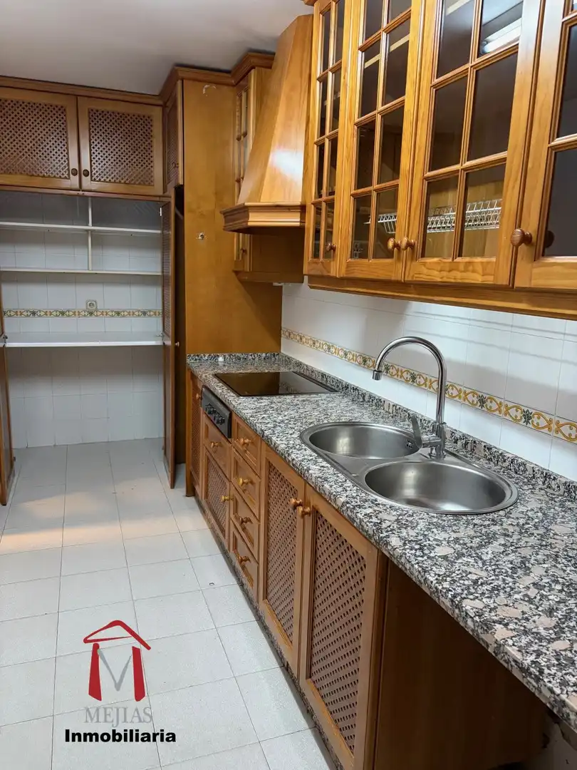 Piso con terraza en venta en Centro, imagen 8