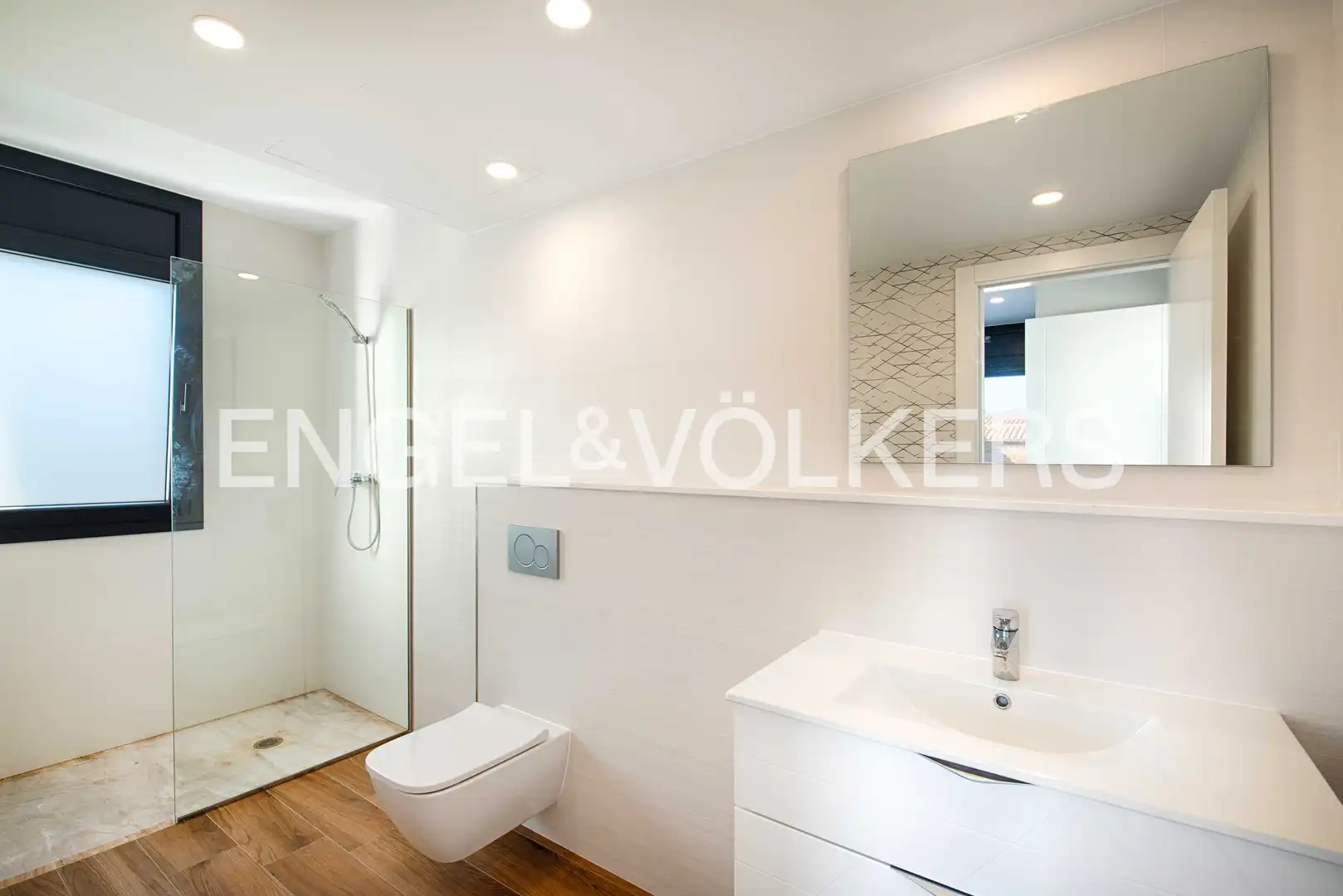 Terraced house with terrace for sale in Carrer Requesens, imagen 24