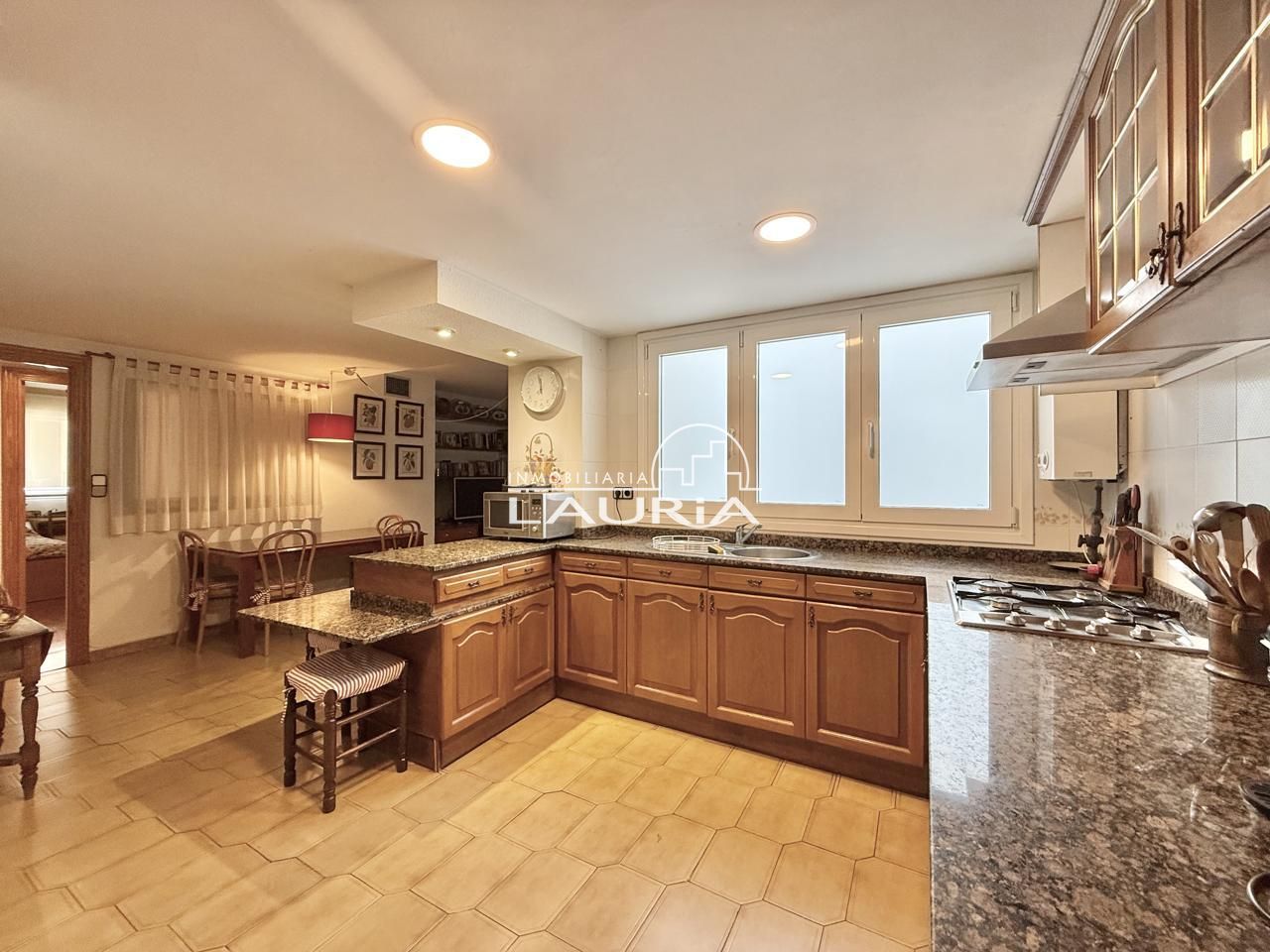 Kitchen of Flat for sale in  Valencia Capital  with Air Conditioner, Terrace and Balcony
