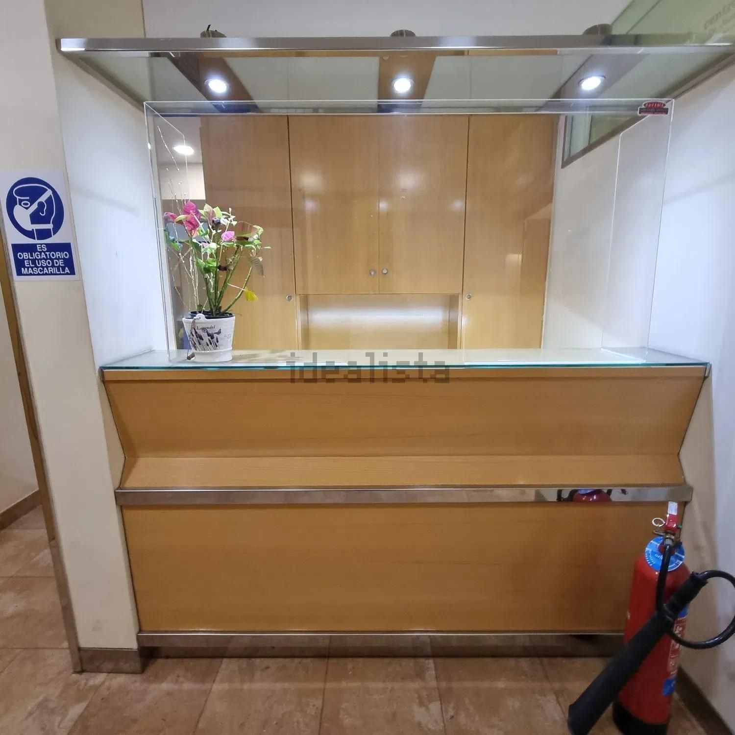 Office for sale in Salamanca Capital  with Air Conditioner and Heating