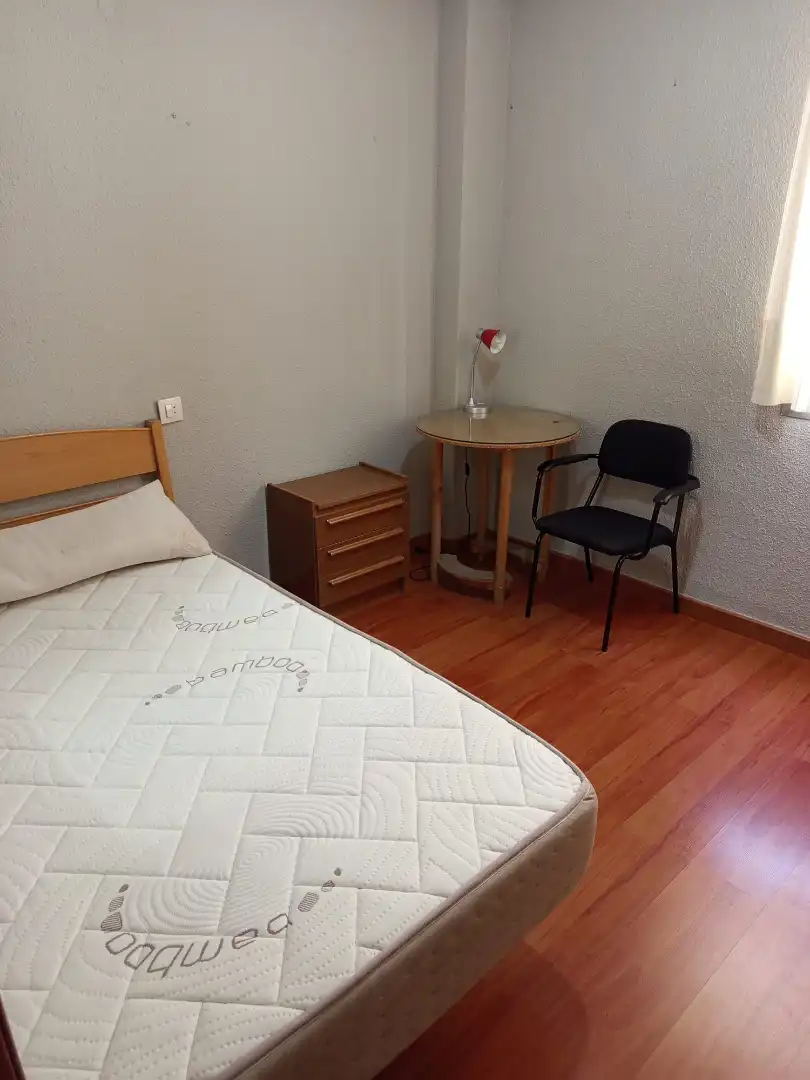 Bedroom of Flat for rent in Jaén  with Air Conditioner, Terrace and Furnished