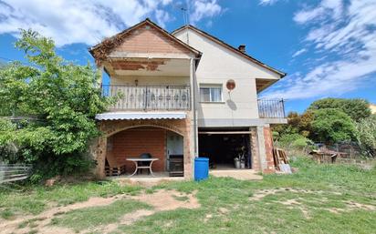 Vista exterior de Casa o xalet en venda en Cànoves I Samalús amb Terrassa i Balcó