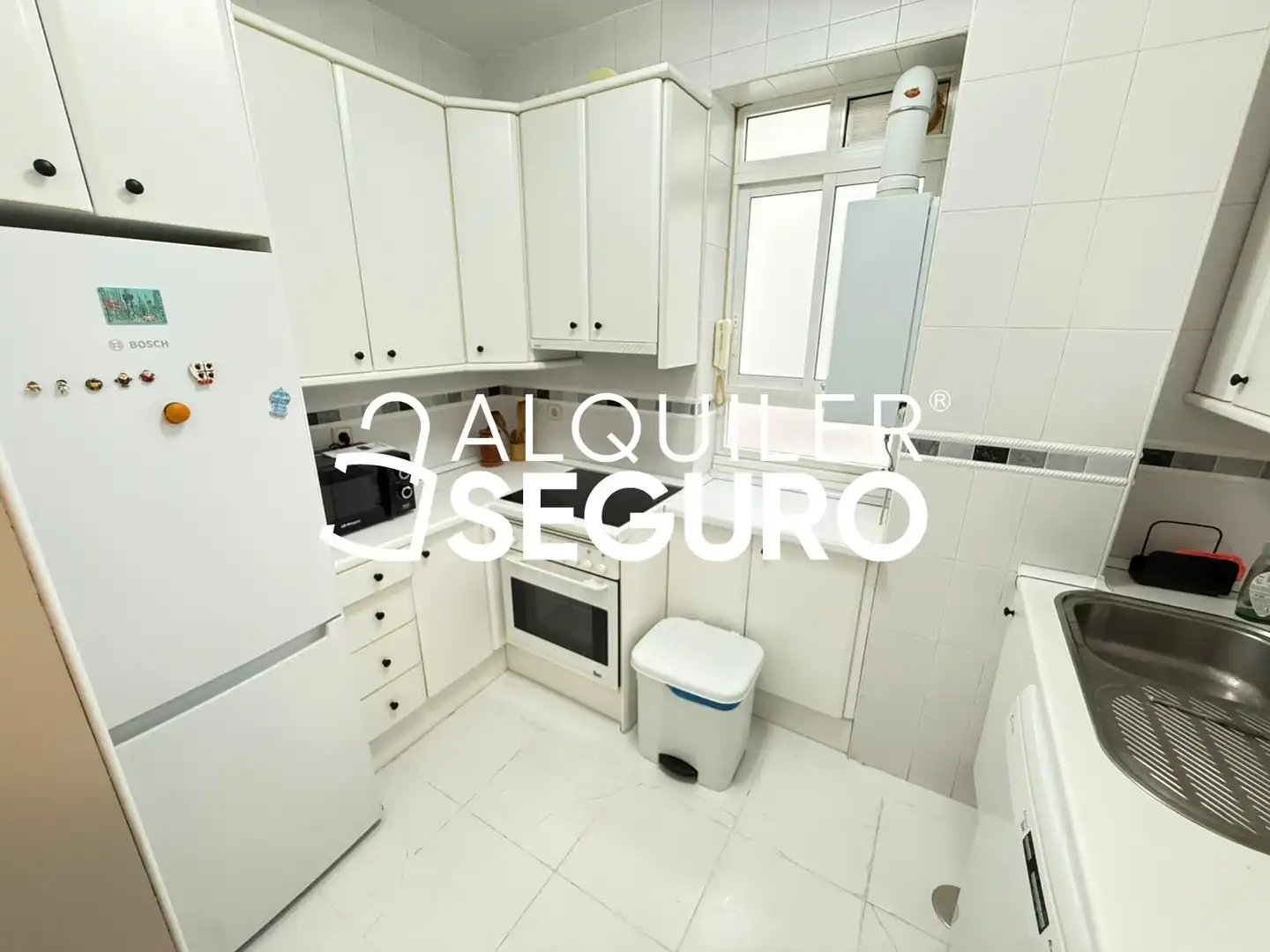Cocina de Piso de alquiler en Madrid con Aire acondicionado, Calefacción y Amueblado