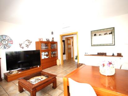 Living room of Flat for sale in Badalona  with Air Conditioner and Balcony