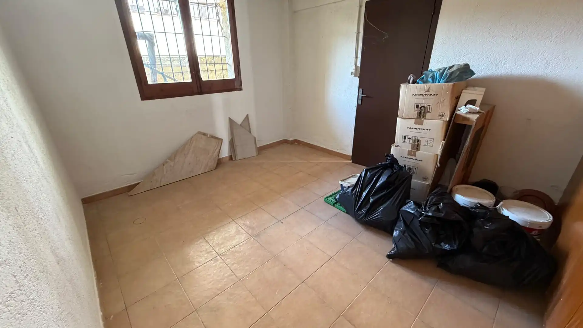 Piso en venta en Breda con Calefacción