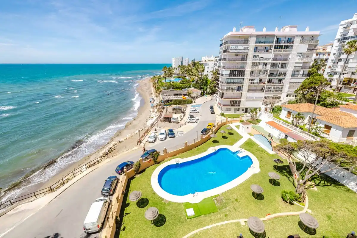 Vivienda con piscina en venta en Calle Alhamar, imagen 19