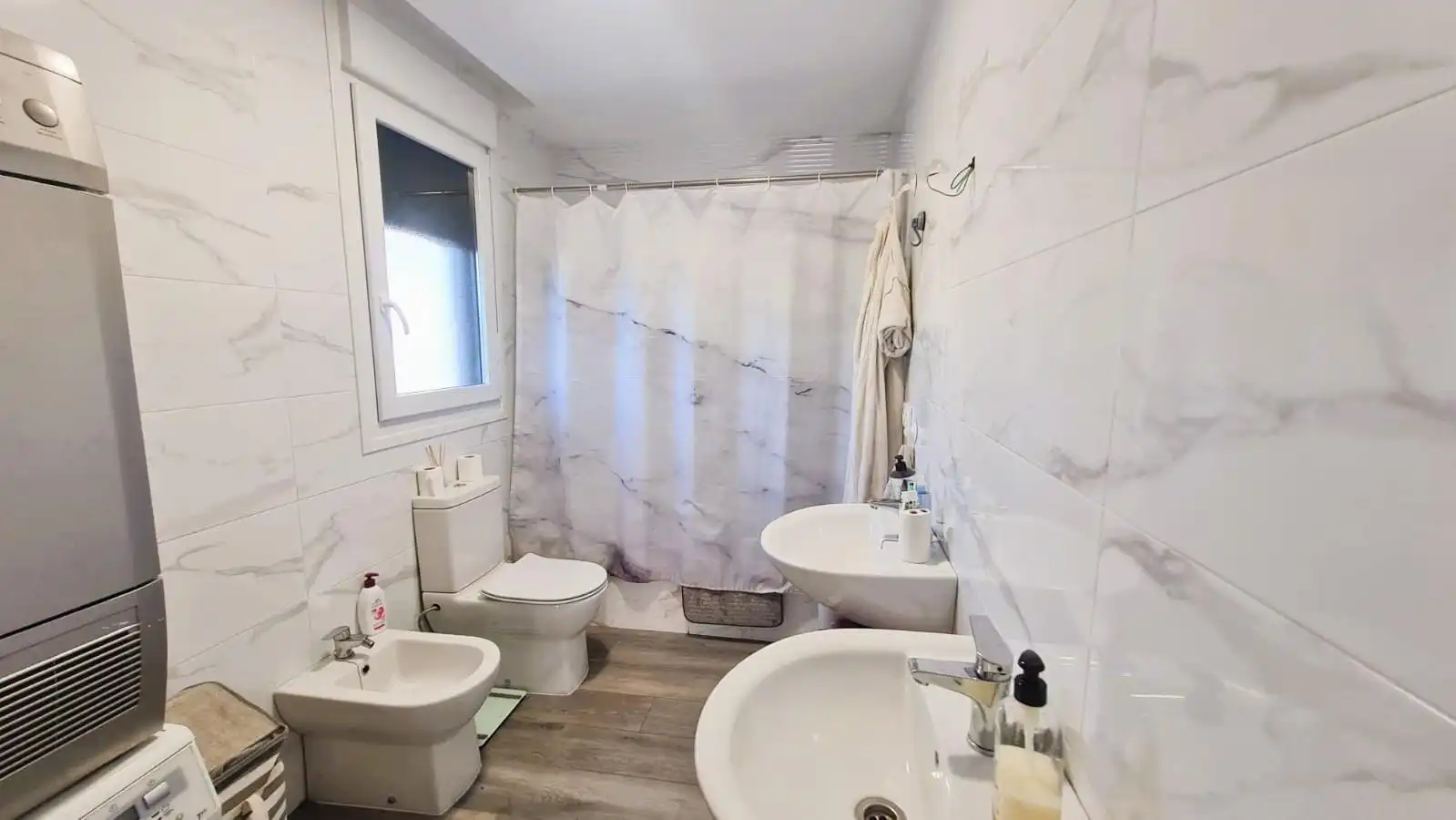 Baño de Casa o chalet en venta en Valladolid con Calefacción, Jardín privado y Terraza