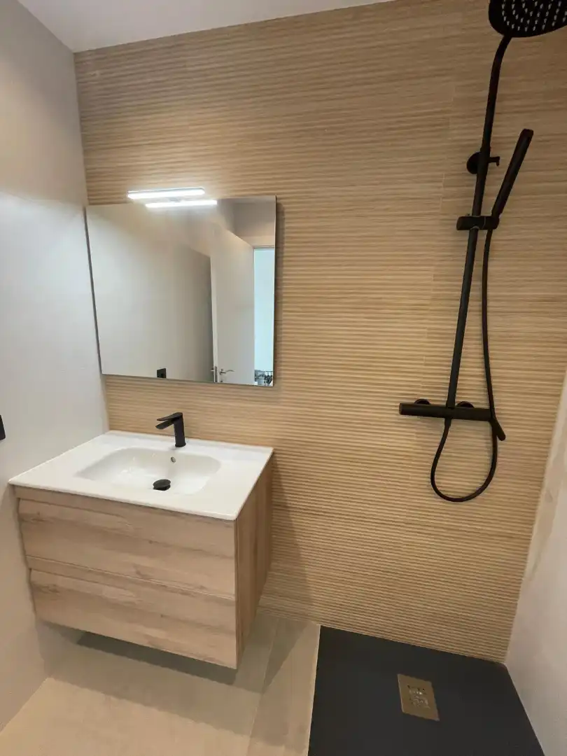 Bathroom of Attic for sale in Zaidín