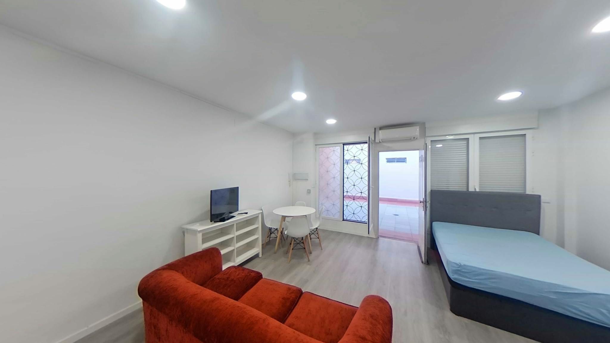 Sala d'estar de Pis de lloguer en  Madrid Capital amb Aire condicionat, Calefacció i Moblat