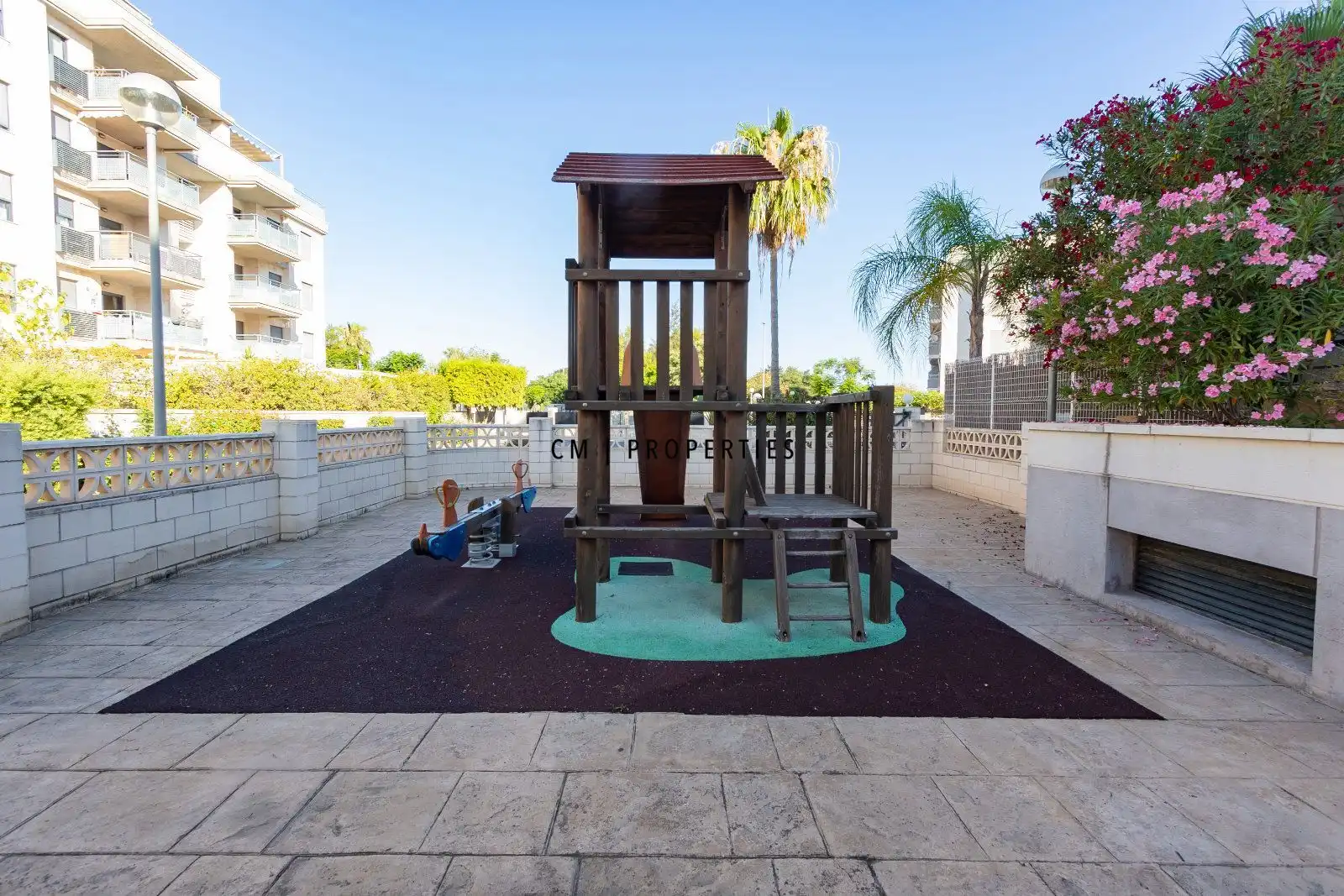 Terrasse von Dachboden zur Miete in Canet d'En Berenguer mit Klimaanlage, Heizung und Terrasse