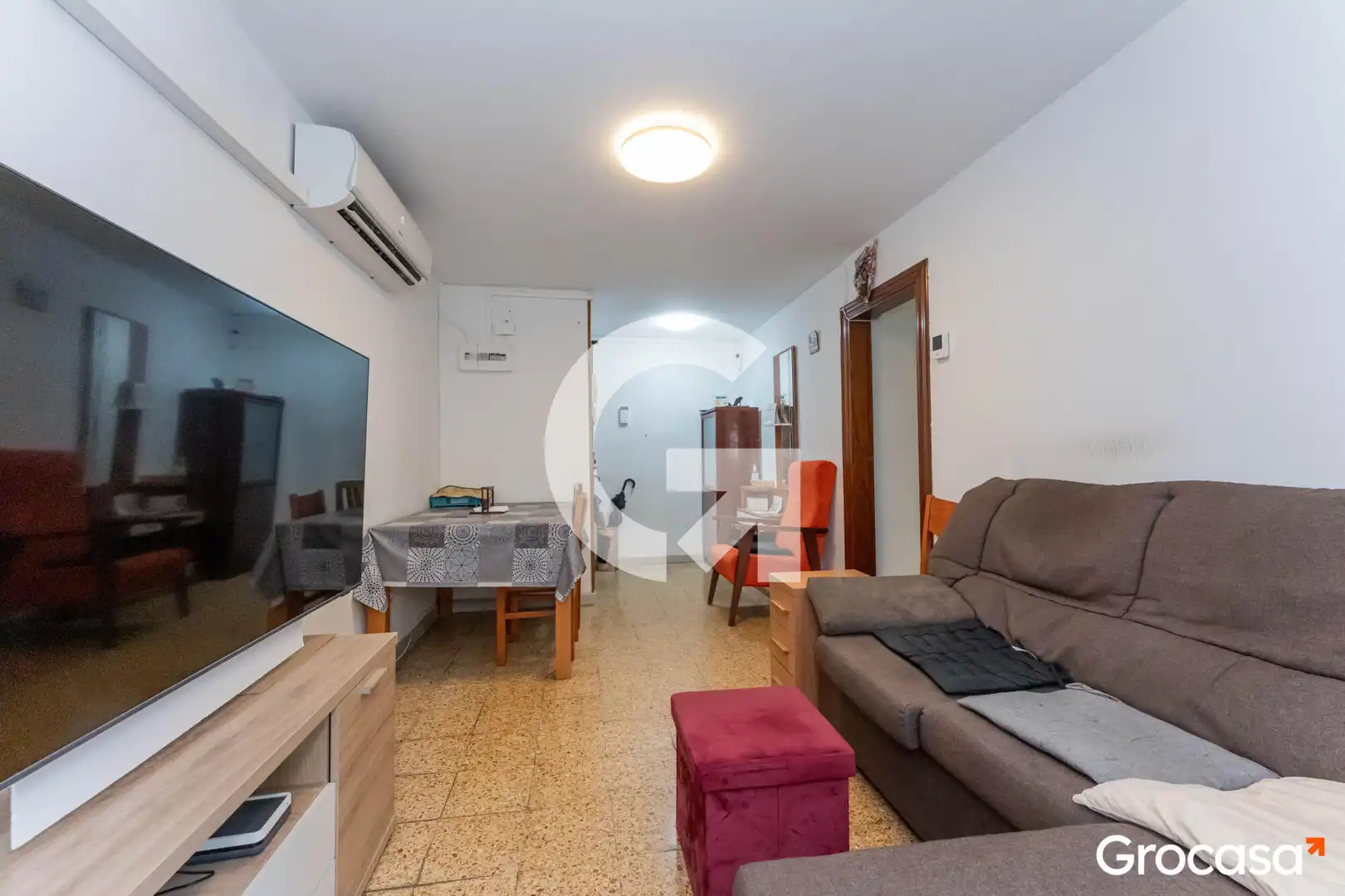 Sala d'estar de Pis en venda en Cornellà de Llobregat amb Aire condicionat, Calefacció i Traster