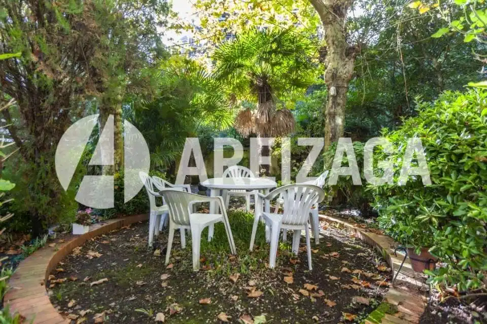 Jardín de Casa o chalet en venta en Donostia - San Sebastián  con Calefacción, Jardín privado y Terraza