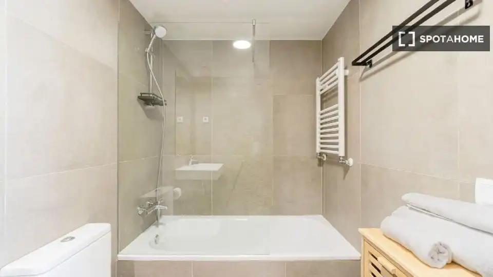 Room in Valdebebas - Valdefuentes