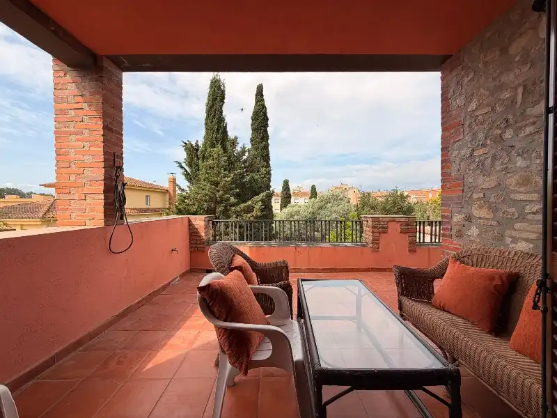 Casa con terraza en venta en Carrer de Figueres, imagen 82