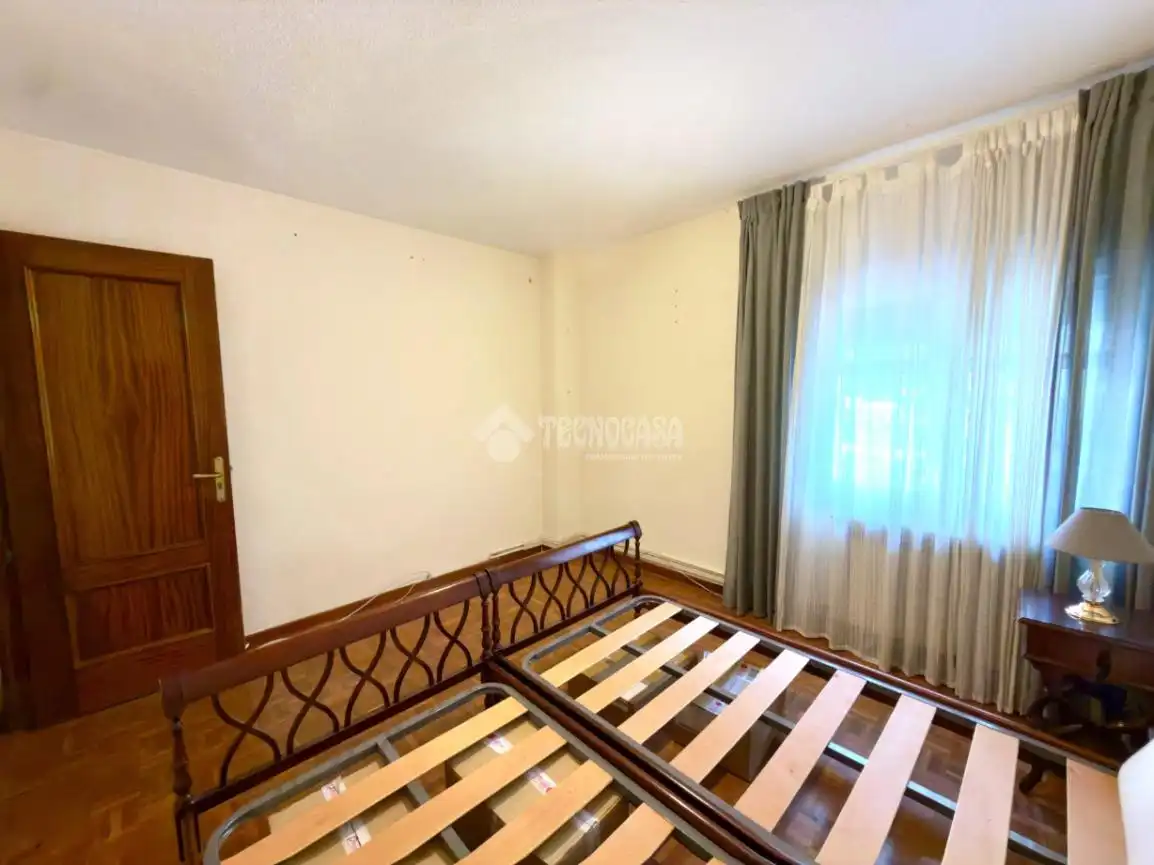 Bedroom of Flat for sale in Madrid  with Heating