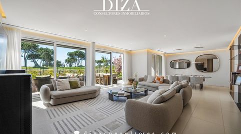 Foto 2 von Maisonette zum Verkauf in De Luis García Cereceda, Prado de Somoaguas, Pozuelo de Alarcón