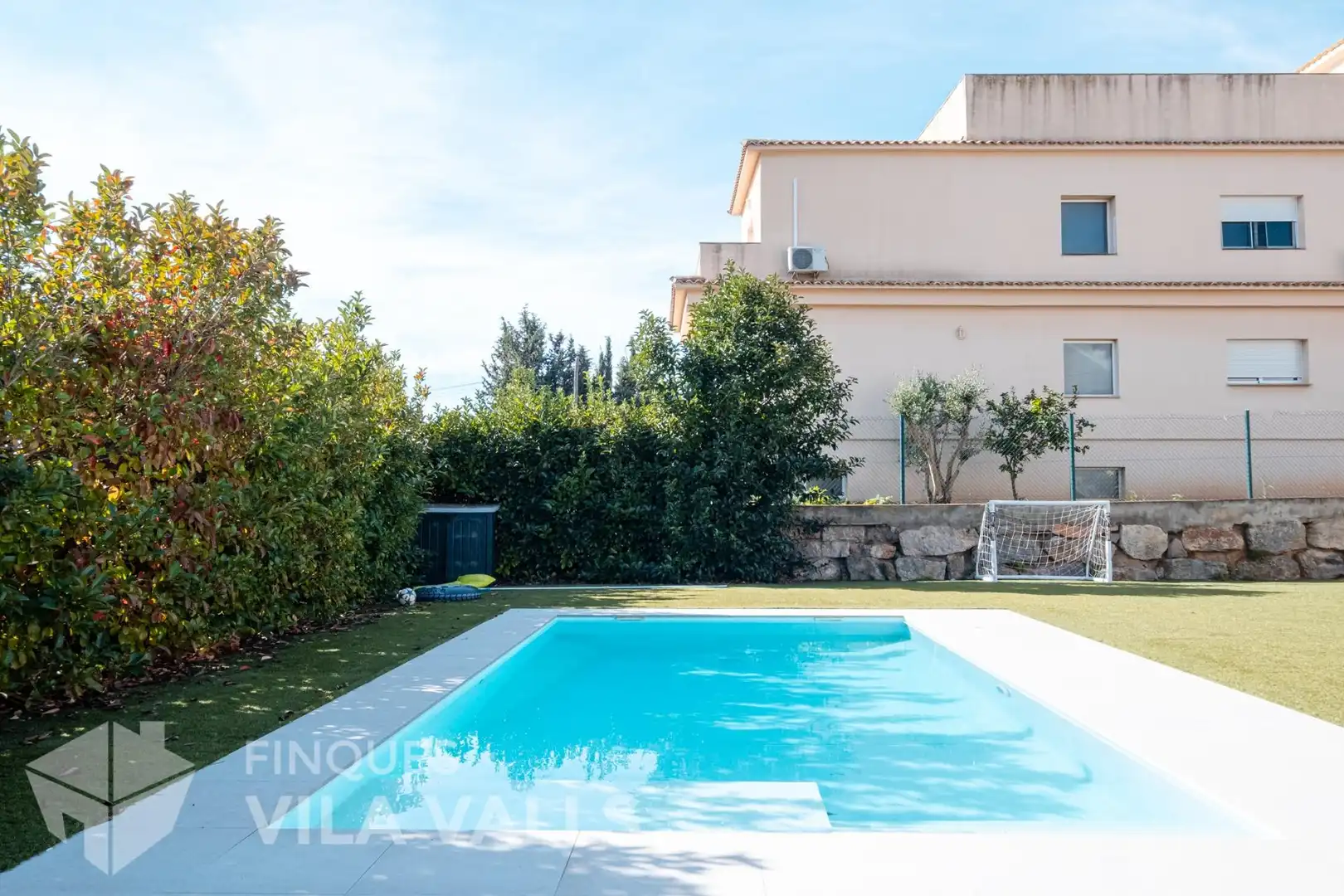 Piscina de Casa o xalet en venda en Bigues i Riells del Fai amb Aire condicionat, Jardí privat i Parquet