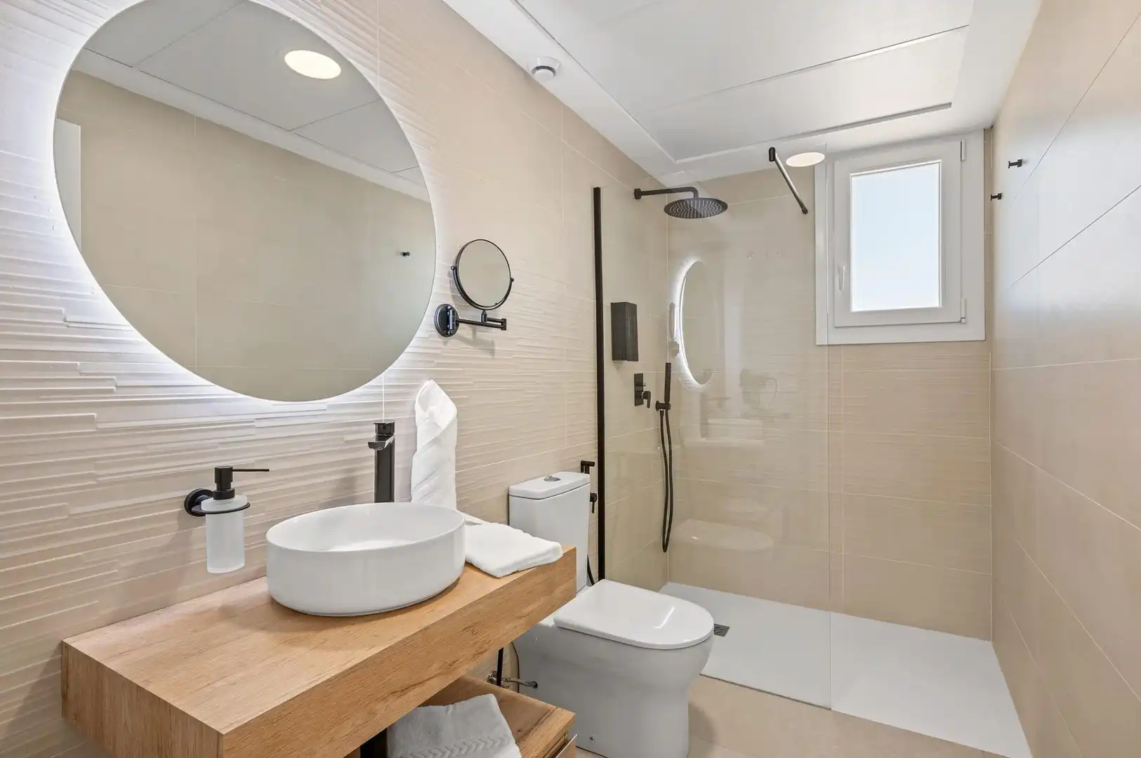 Baño de Apartamento en venta en Los Alcázares con Aire acondicionado, Calefacción y Terraza