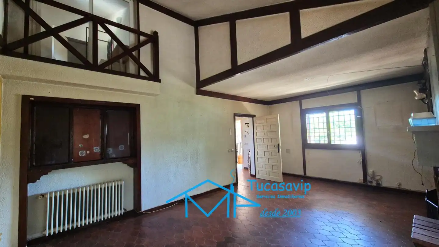 Casa o chalet en venta en Pelayos de la Presa con Jardín privado, Terraza y Trastero