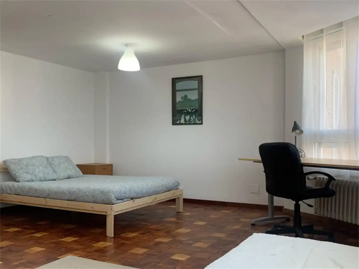 Schlafzimmer von Wohnung zur Miete in León Capital  mit Balkon