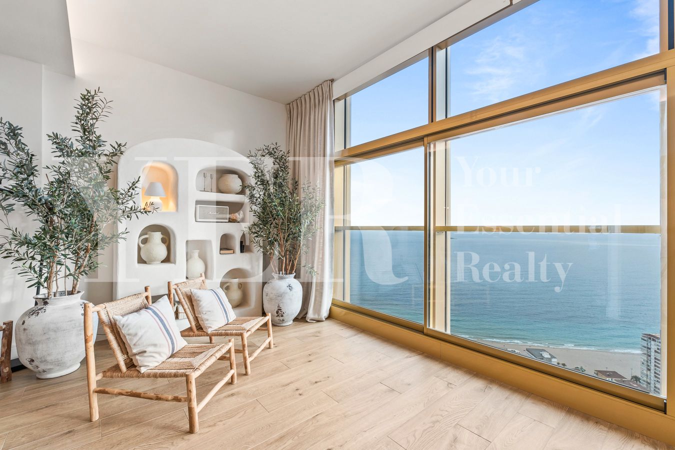 Habitación de Piso en venta en Alicante / Alacant con Aire acondicionado, Trastero y Horno