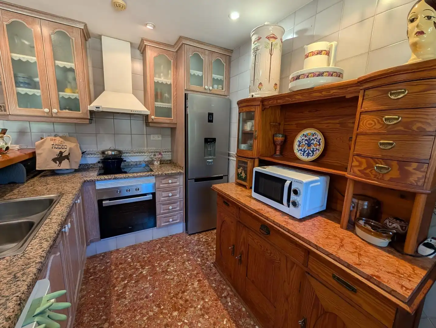 Cuina de Casa o xalet en venda en Gandia amb Aire condicionat, Jardí privat i Terrassa