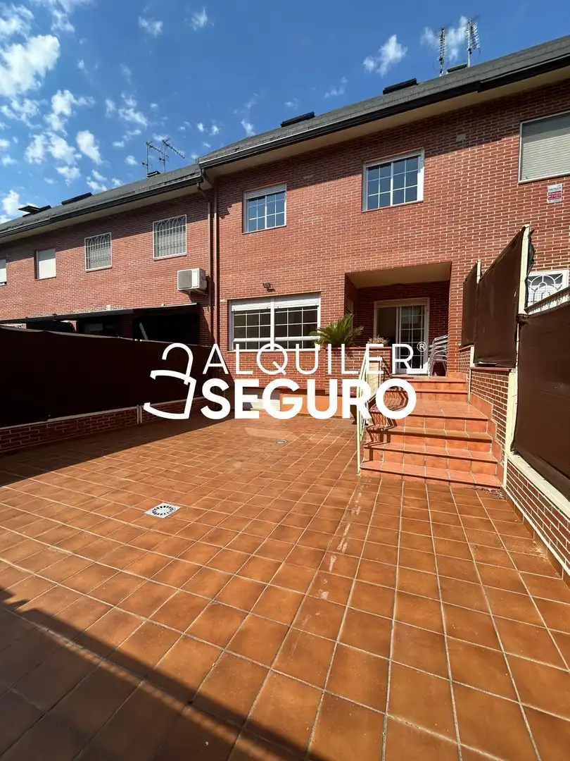 Jardín de Casa o chalet de alquiler en Alcalá de Henares con Aire acondicionado, Calefacción y Terraza