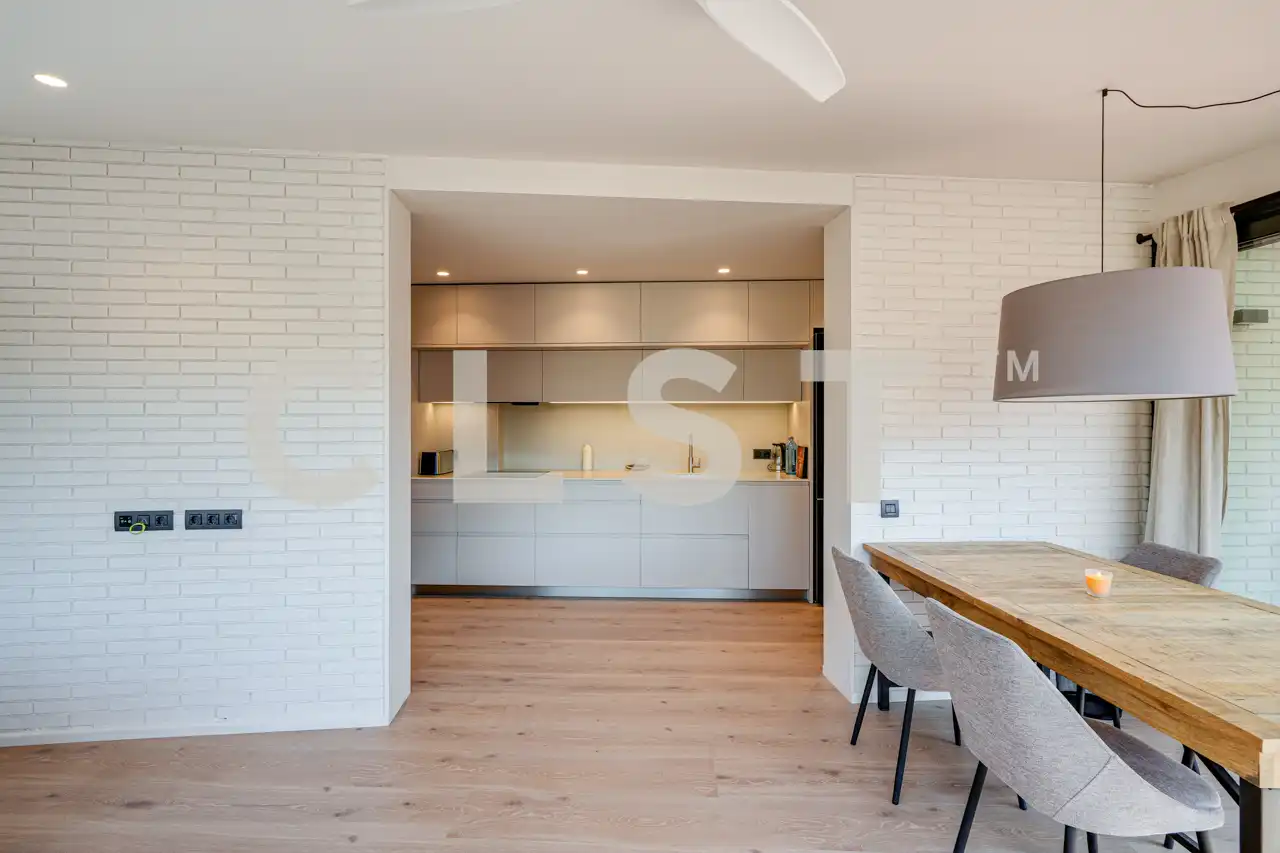 Cuina de Apartament de lloguer en Barcelona amb Aire condicionat, Calefacció i Parquet