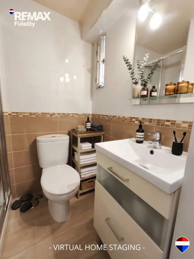 Bathroom of Flat for sale in Madrid  with Balcony
