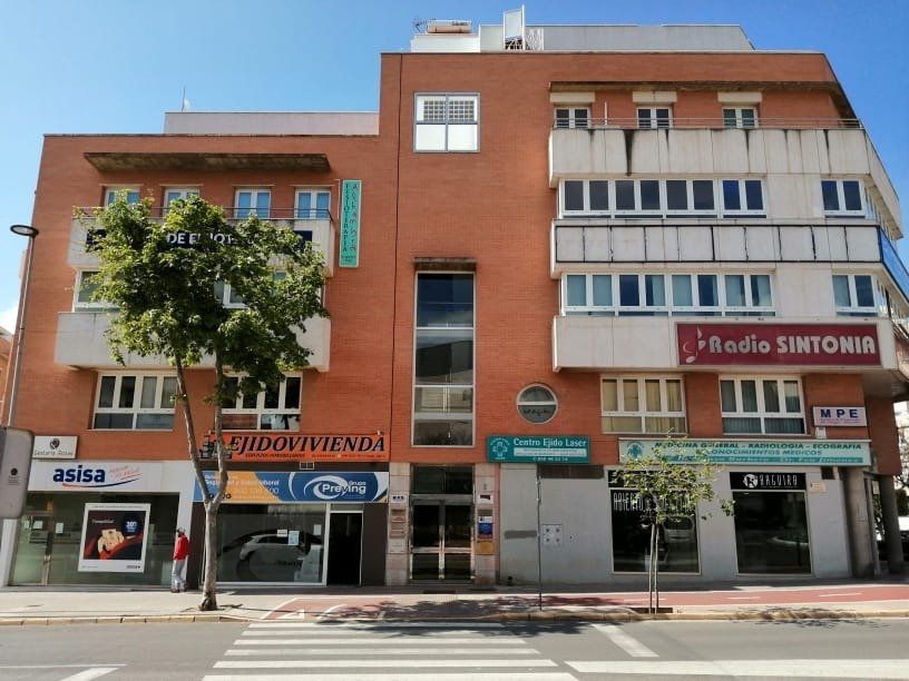 Oficina de alquiler en Pabellón - Estación - El Corte Inglés
