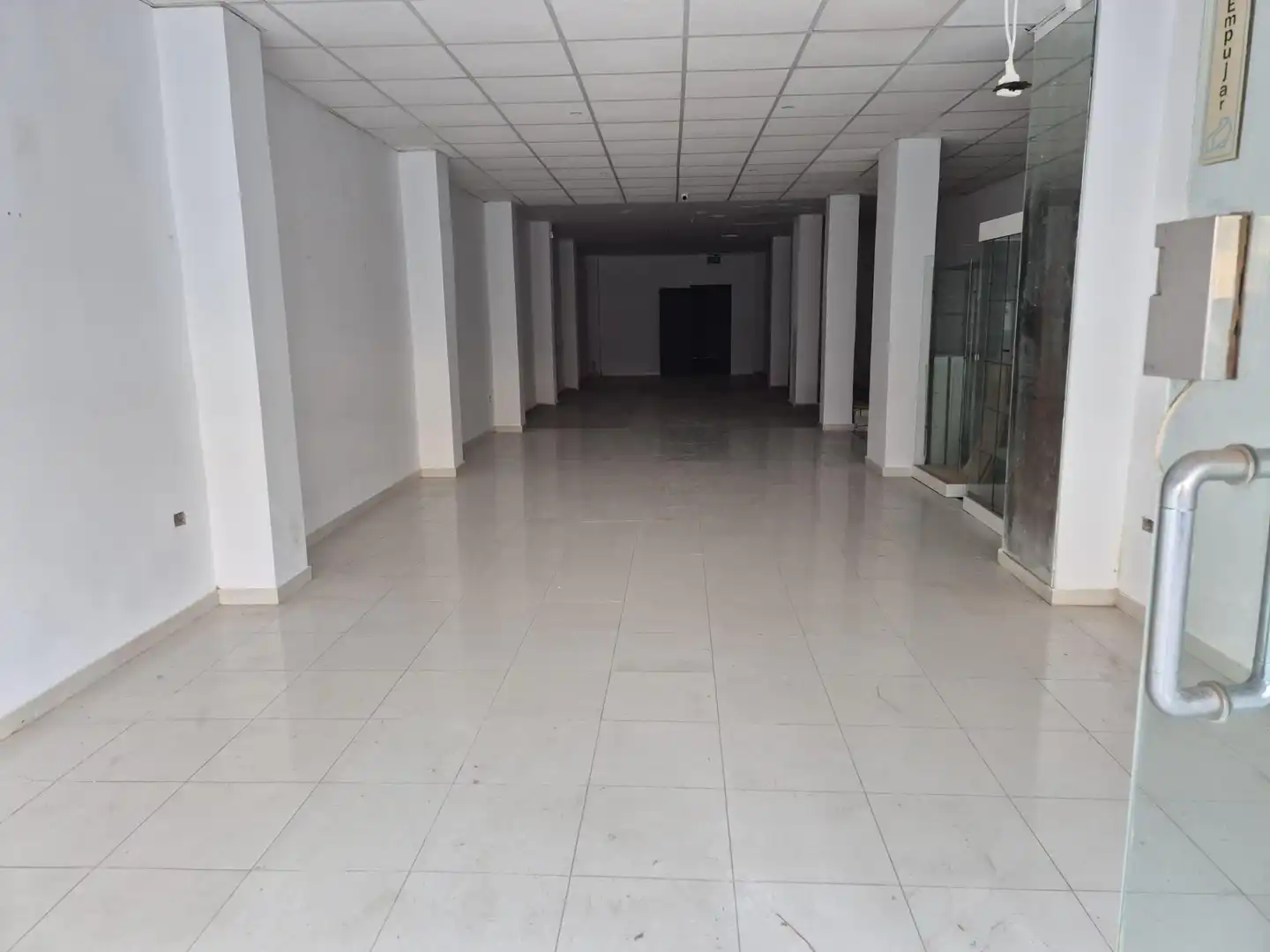Local en venta en Llíria con Terraza