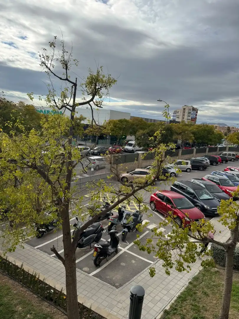 Parking of Apartments for rent in Norte