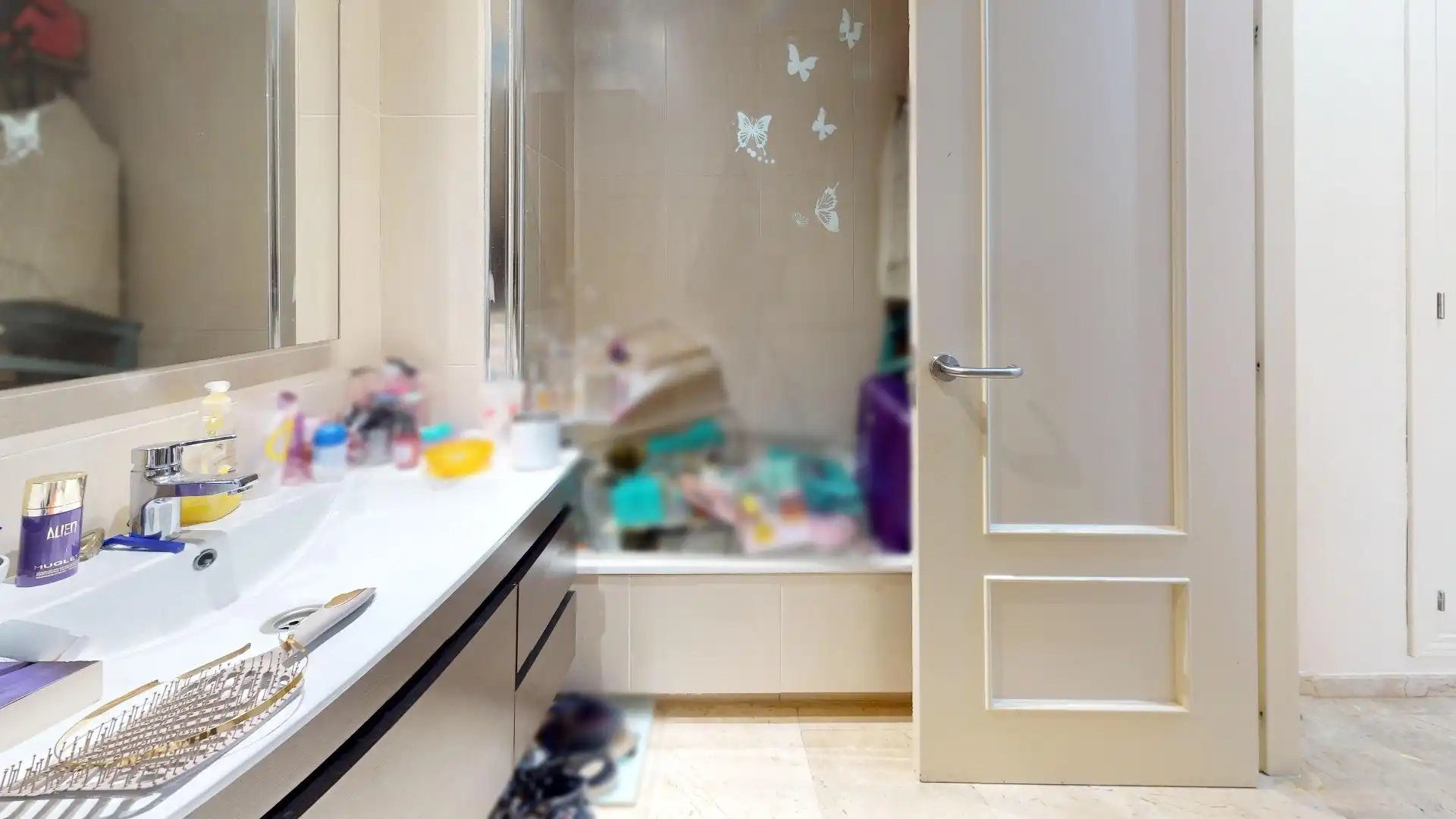 Baño de Piso en venta en Córdoba con Aire acondicionado, Calefacción y Amueblado