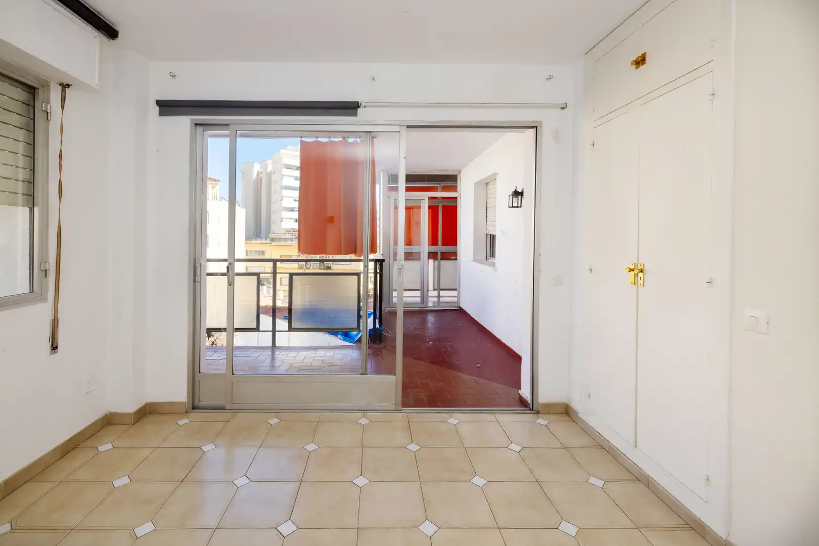 Piso en venta en Marbella con Terraza