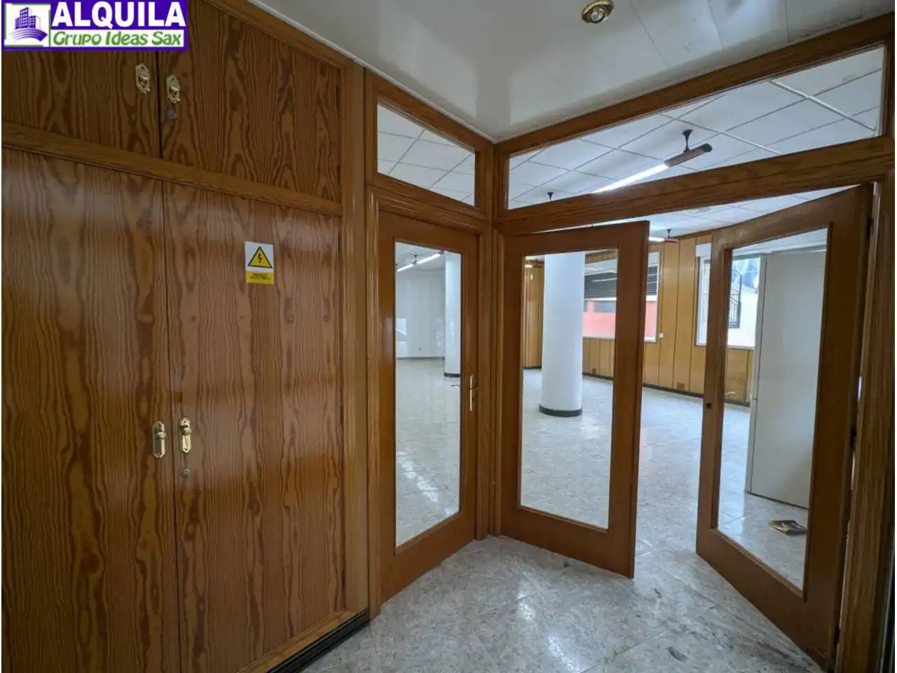 Business premises for sale in Calle Médico Cortés, imagen 7