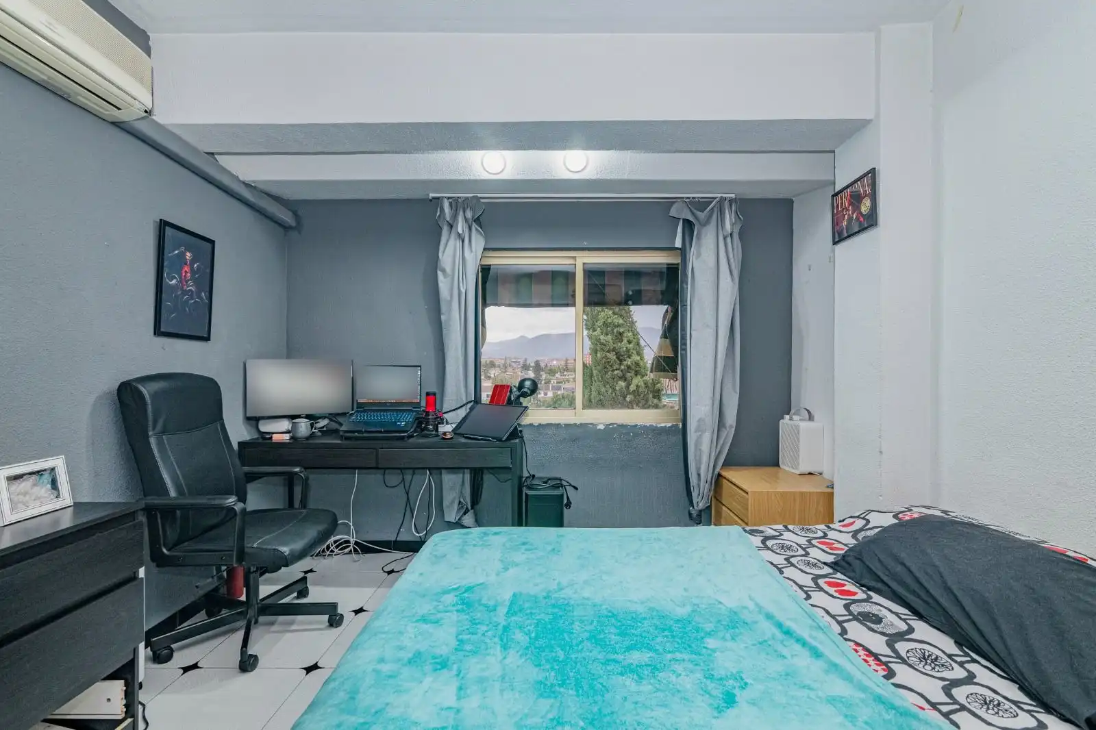 Bedroom of Flat for rent in Granada  with Furnished