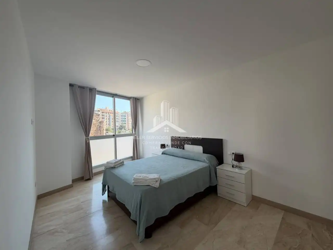 Dormitori de Pis en venda en Castellón de la Plana / Castelló de la Plana amb Aire condicionat, Calefacció i Alarma