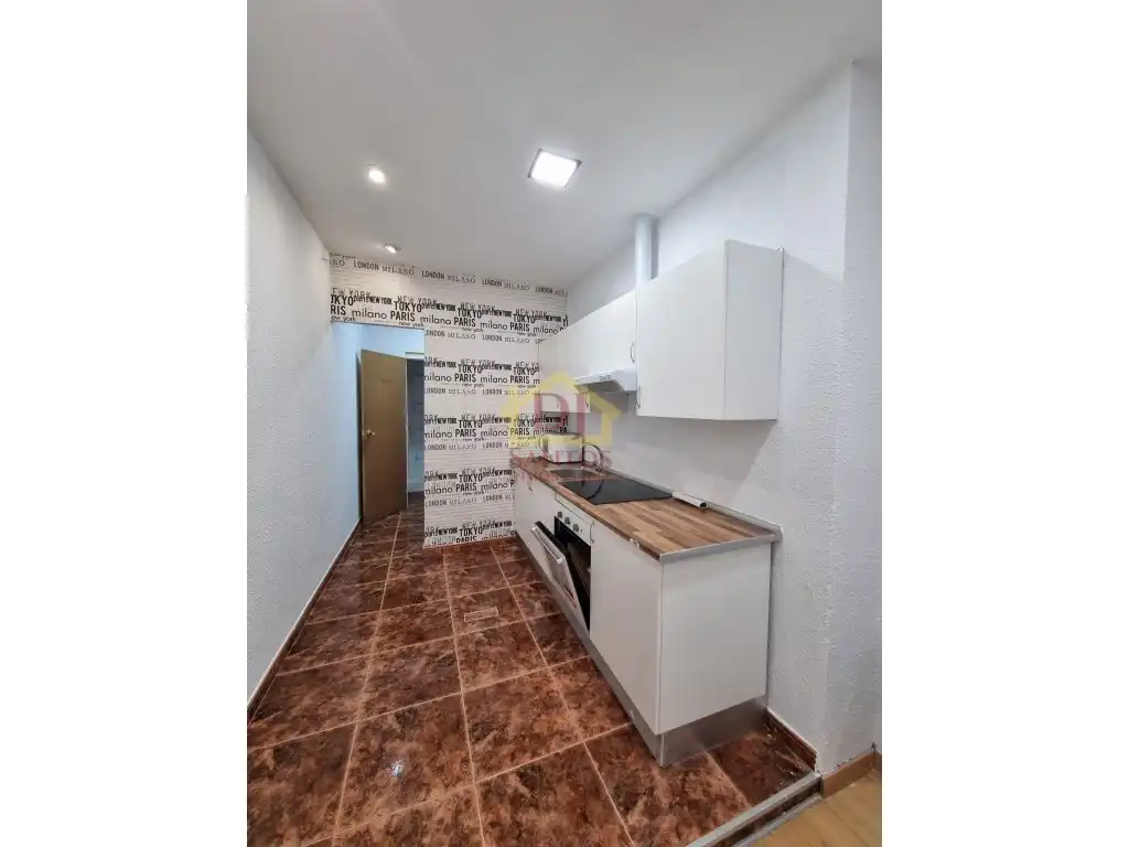 Cuina de Apartament en venda en Salamanca