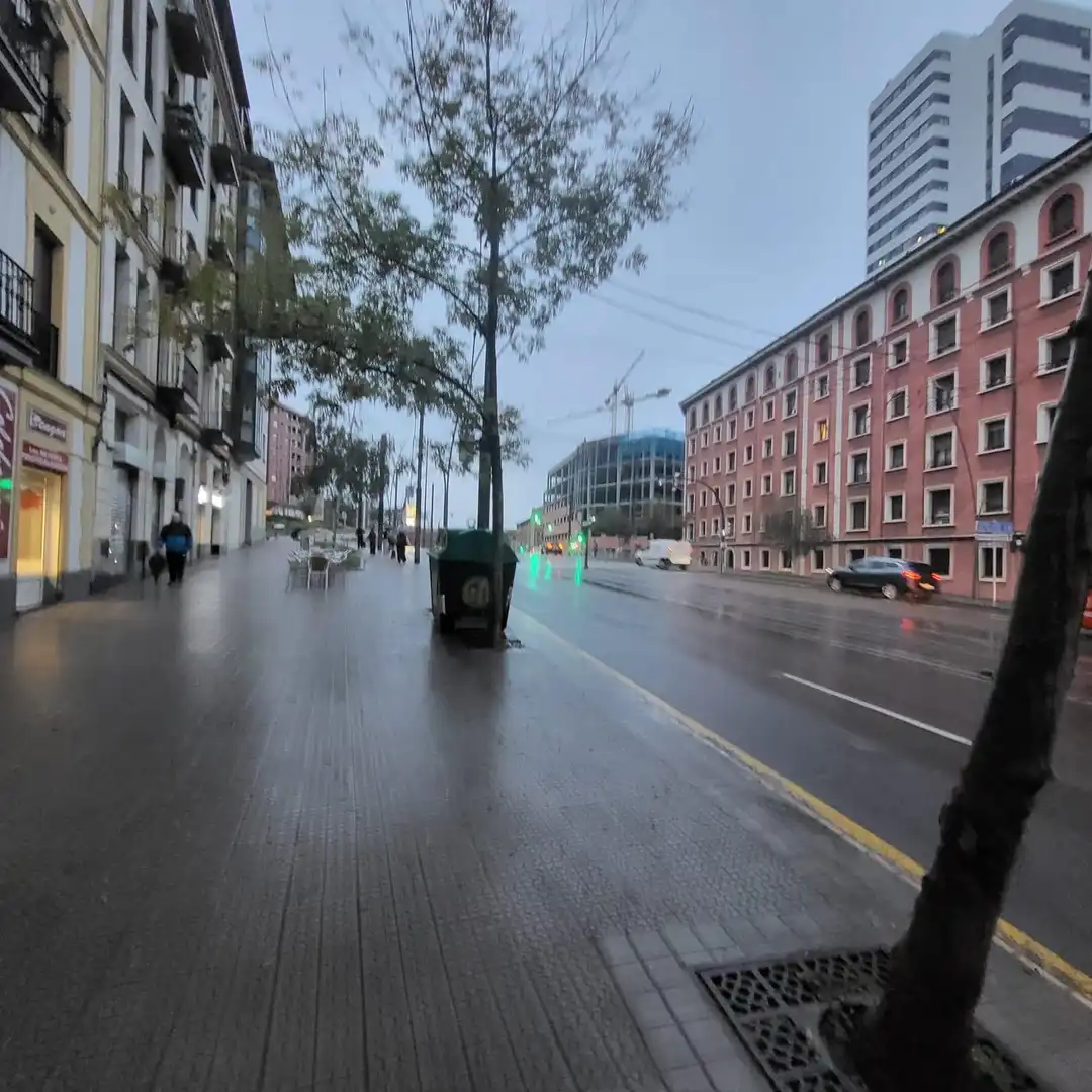 Vista exterior de Local de lloguer en Bilbao 