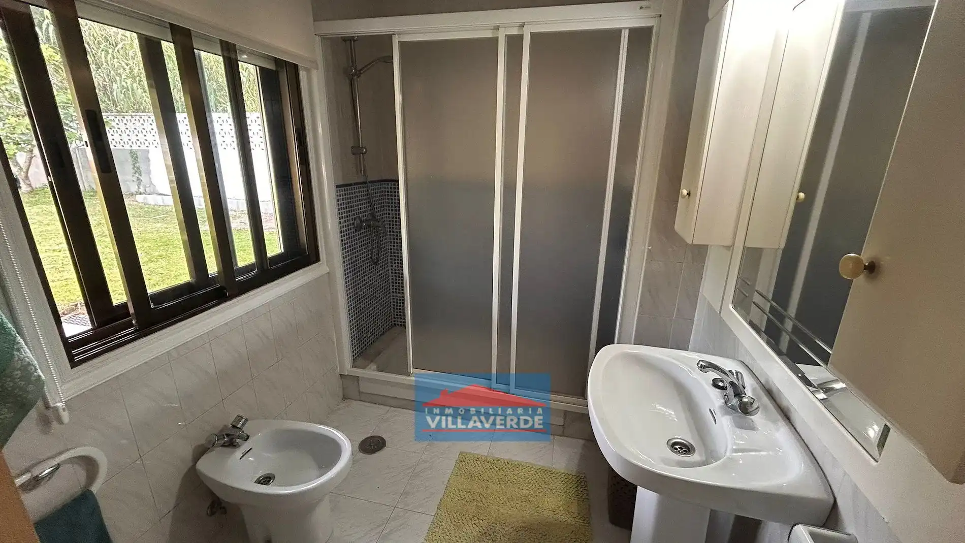 Badezimmer von Haus oder Chalet zur Miete in Cangas  mit Möbliert