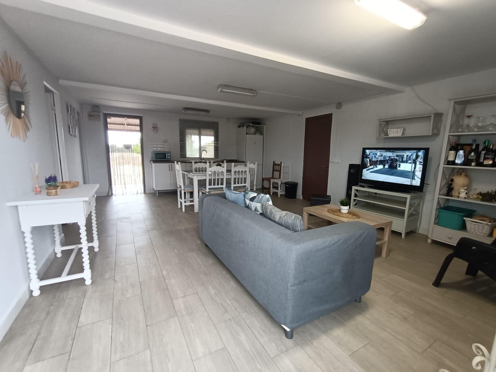 Sala d'estar de Finca rústica en venda en Jerez de la Frontera amb Jardí privat, Terrassa i Traster