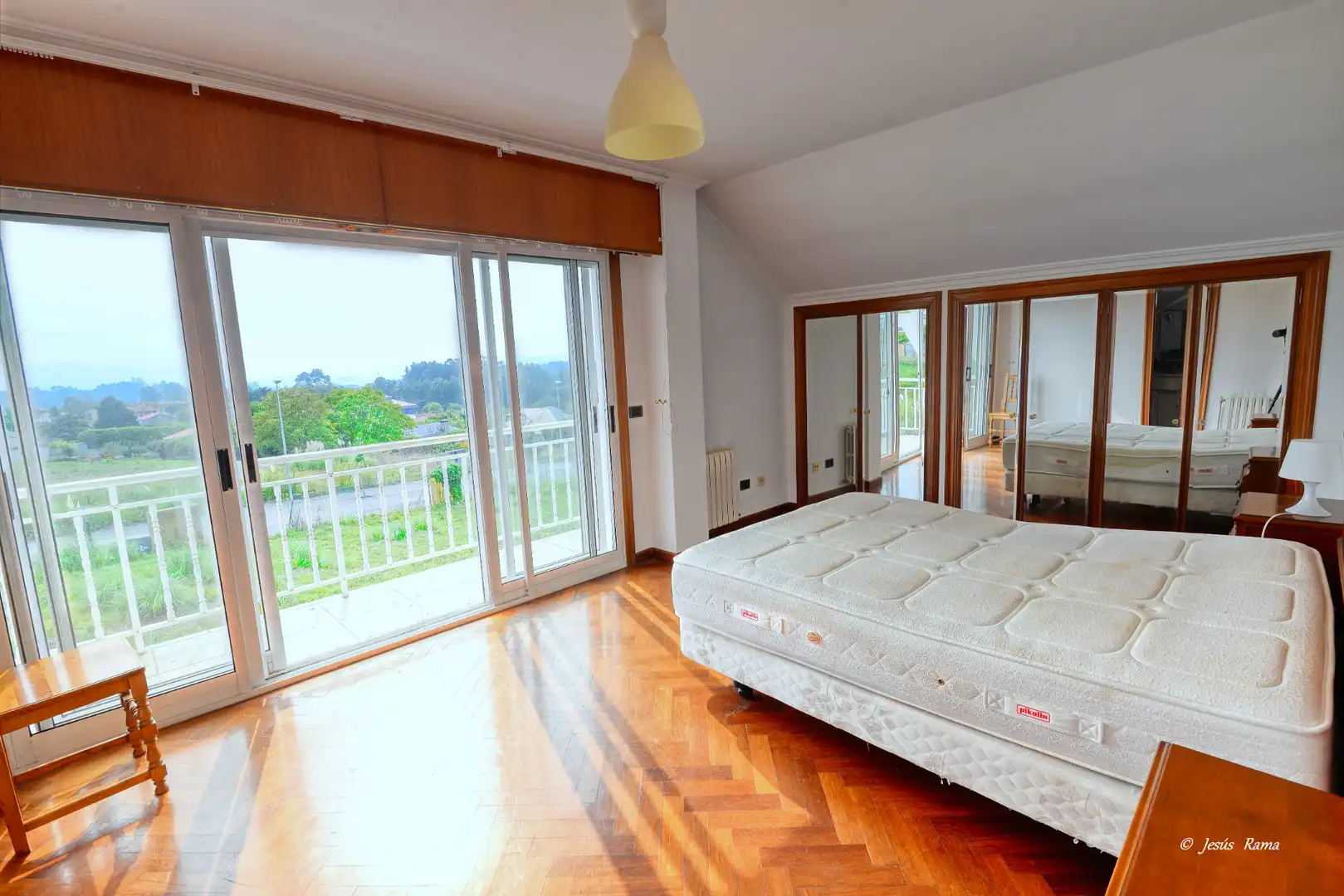 Habitación de Casa o chalet en venta en Oleiros con Calefacción, Jardín privado y Parquet