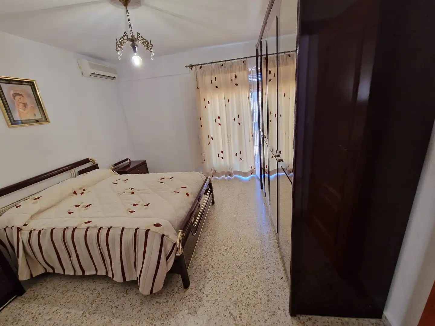 Habitación de Finca rústica en venta en Alhaurín El Grande con Aire acondicionado y Amueblado