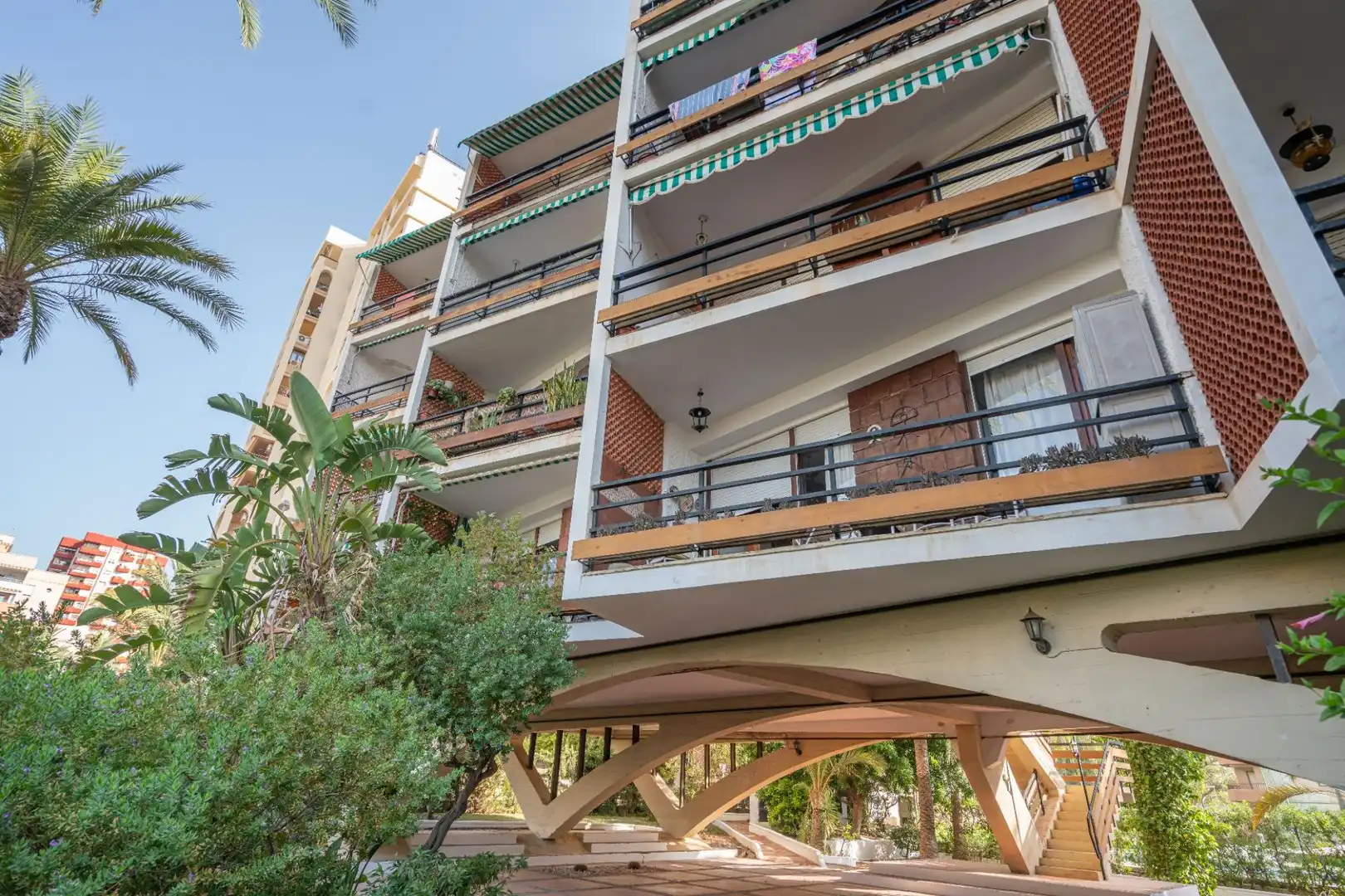 Exterior view of Apartments for rent in Roquetas de Mar  with Furnished and Balcony