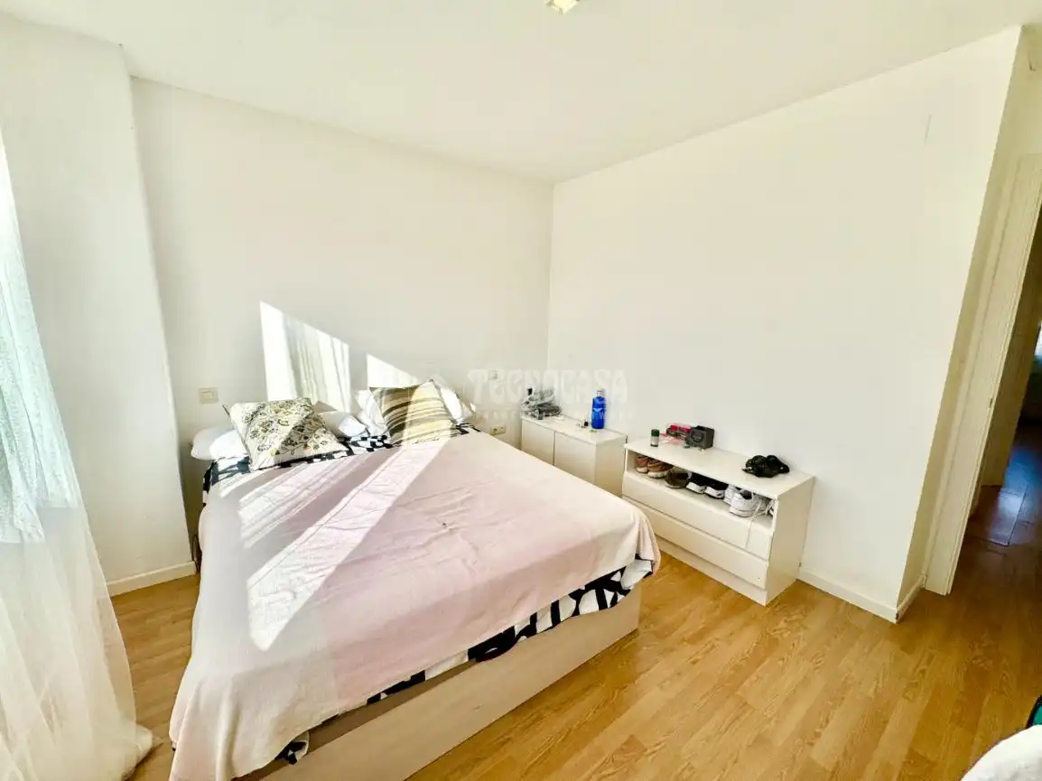 Habitación de Casa adosada en venta en Yunquera de Henares con Aire acondicionado y Calefacción
