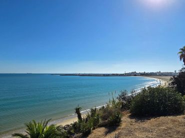 Appartamento con ascensore in vendita a Avenida Reyes Católicos