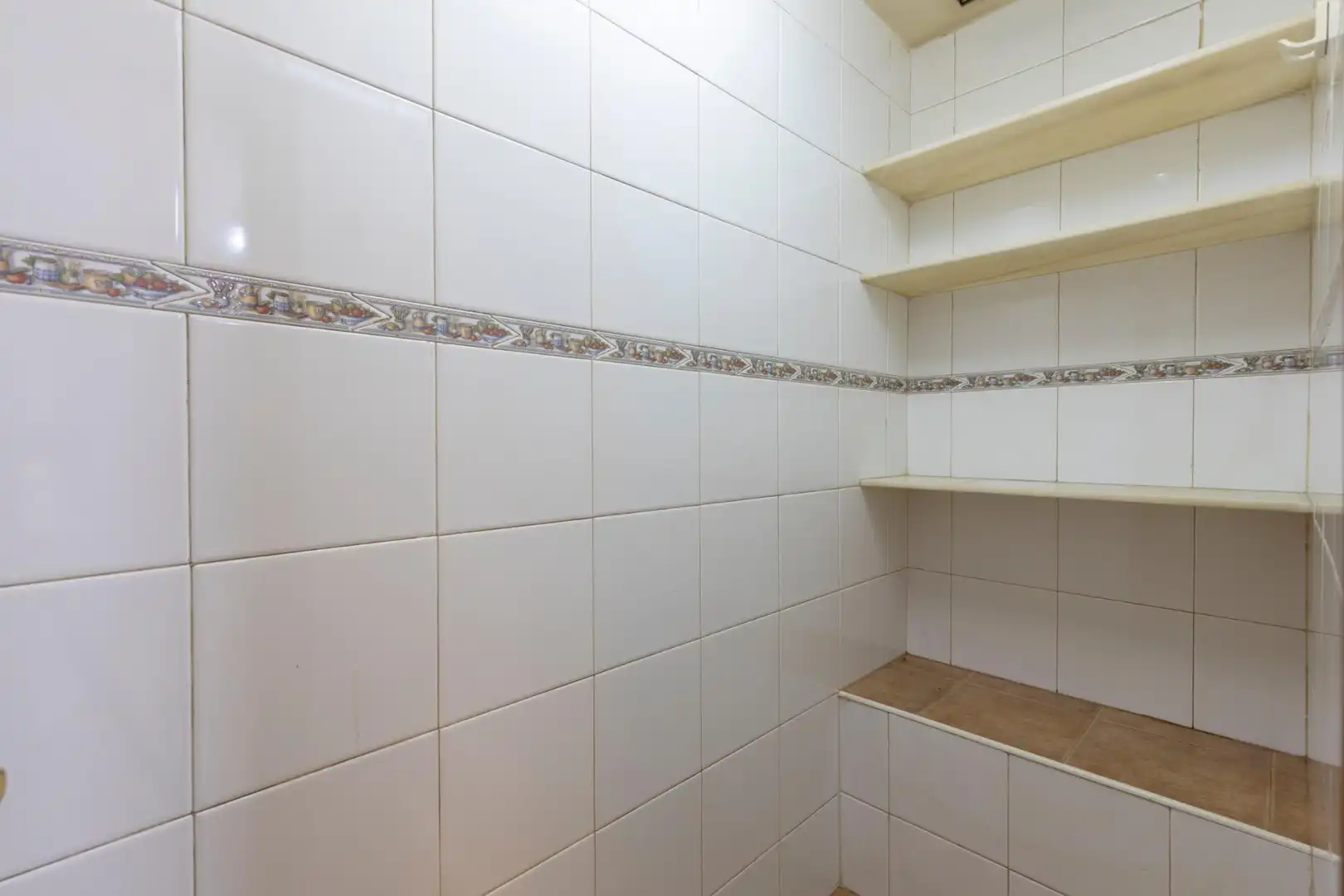 Baño de Piso en venta en Granada con Calefacción