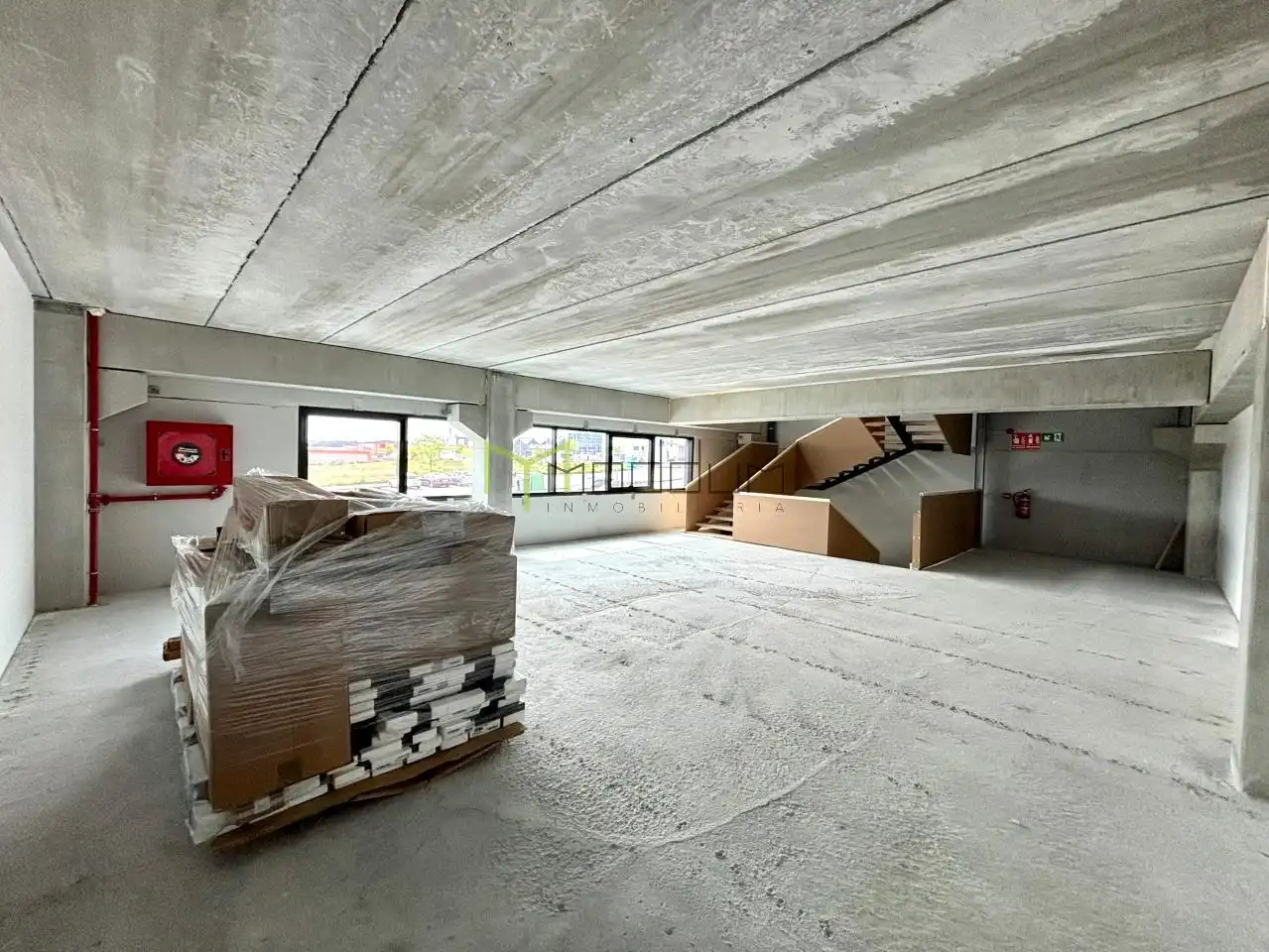 Nave industrial de alquiler en Santiago de Compostela 