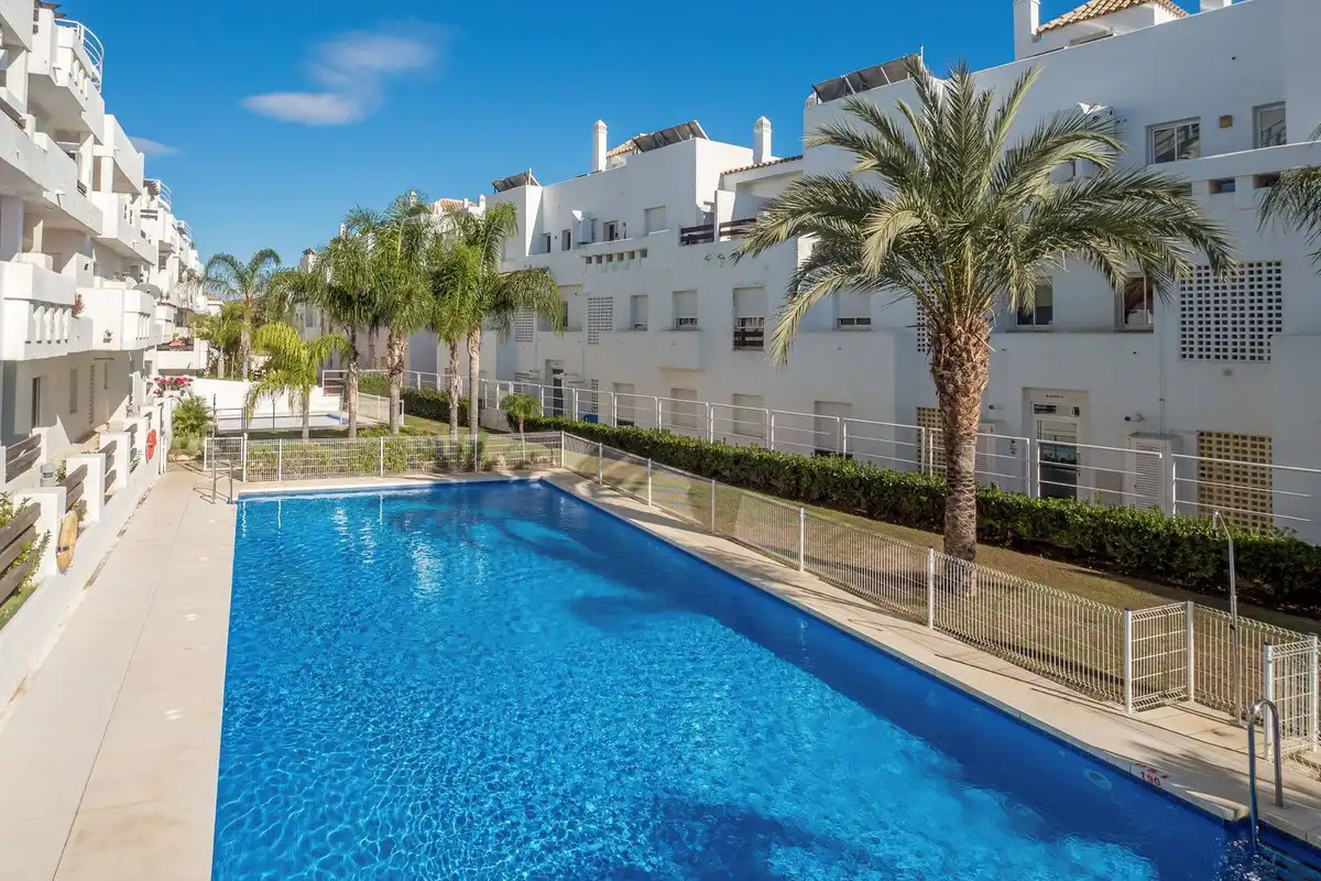 Piscina de Apartament en venda en Estepona Pueblo